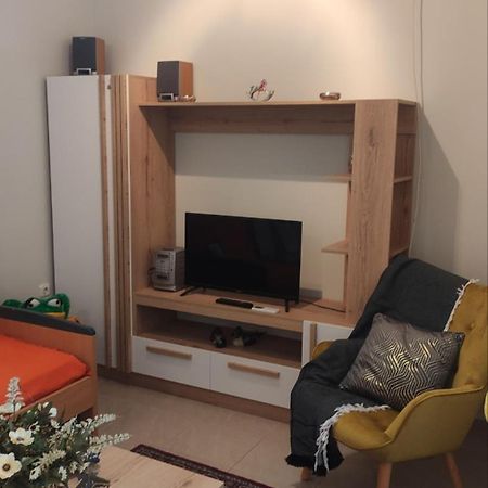 Quiet Spacious Apartment In Návplio Kültér fotó