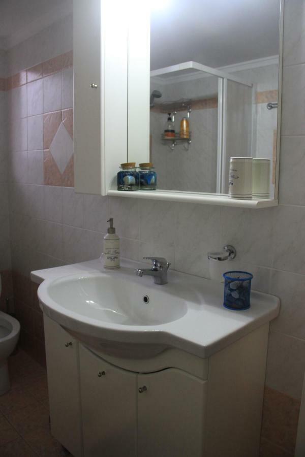Quiet Spacious Apartment In Návplio Kültér fotó